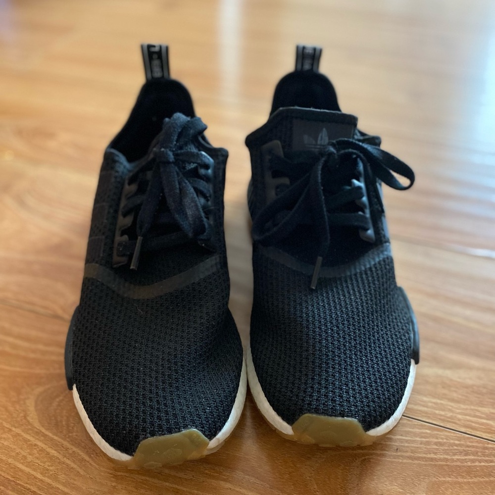Mens shoes